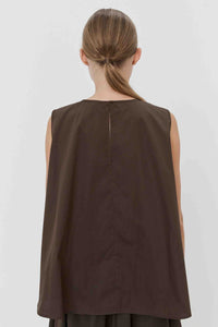Blusa smanicata fondo svasato