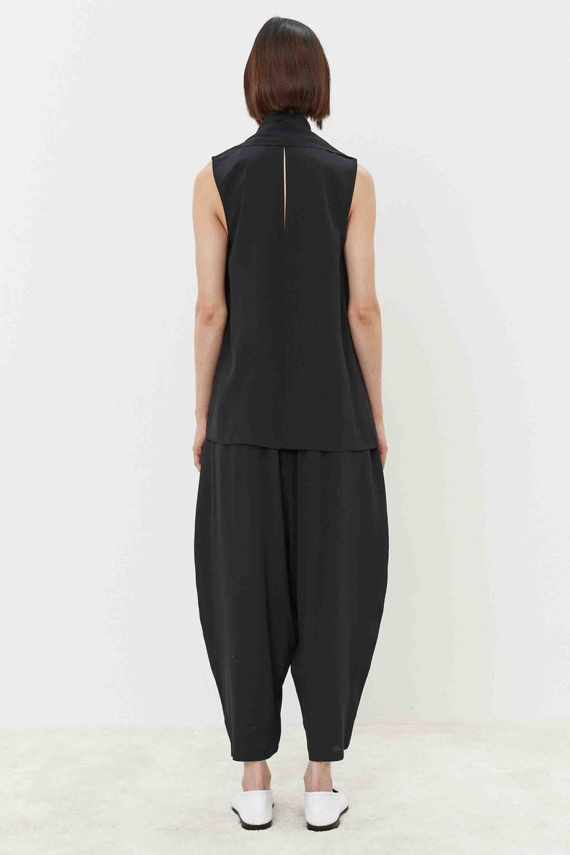 Blusa con scollo a sciarpa