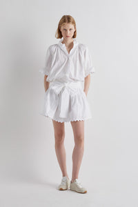 M6EA70_A.jpg