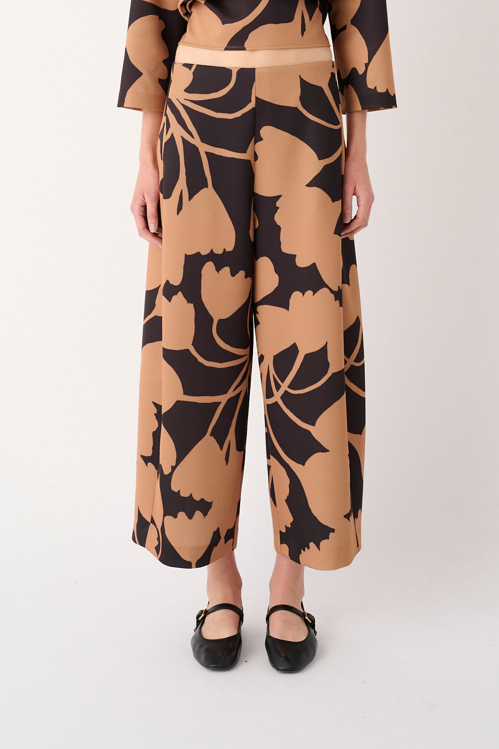 PANTALONE AMPIO IN TESSUTO SCUBA STAMPATO FIORE LUNGHEZZA ALLA CAVIGLIA