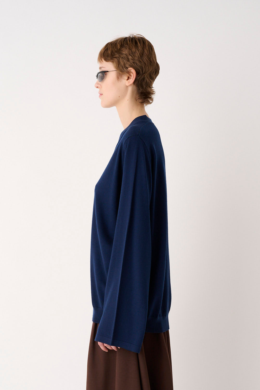 PULLOVER IN PURA LANA CON SCOLLO A V