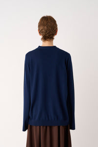 PULLOVER IN PURA LANA CON SCOLLO A V