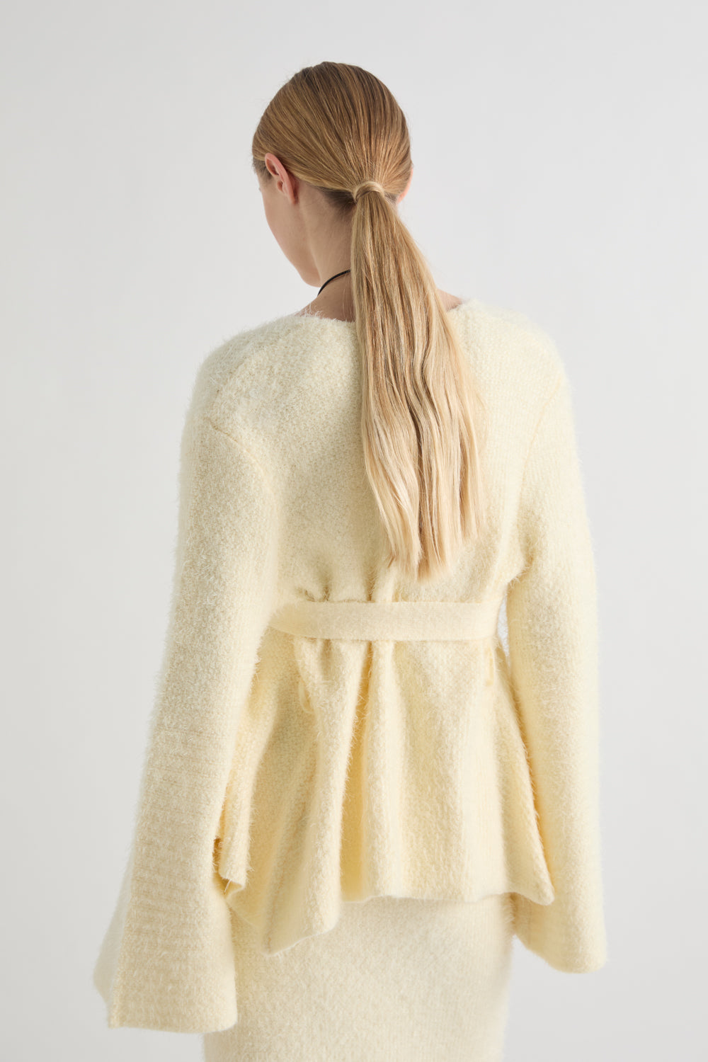 CARDIGAN IN FILATO EFFETTO PELLICCIA CON CINTURA ABBINATA